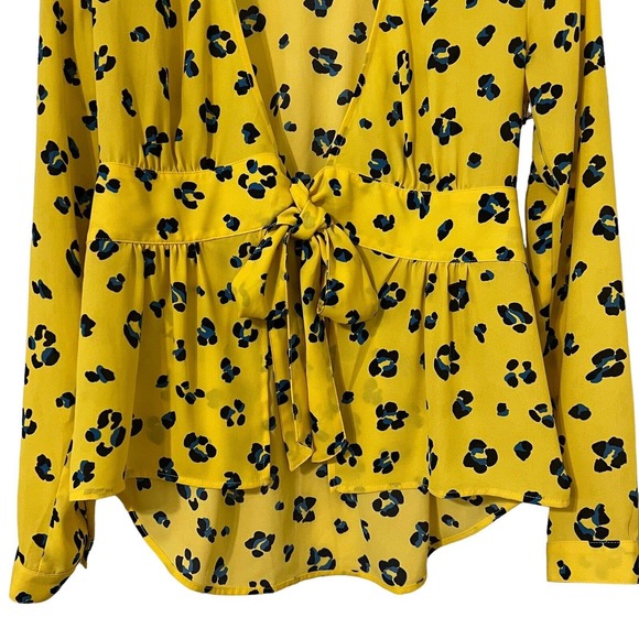 CAbi Sunny Limited Edition Yellow Leopard Print Tie Front Cardigan Style Top - S - Picture 3 of 7